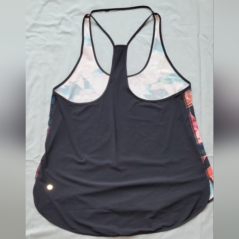 Lululemon Athletica Secret Garden Floral Athletic Tank top women’s